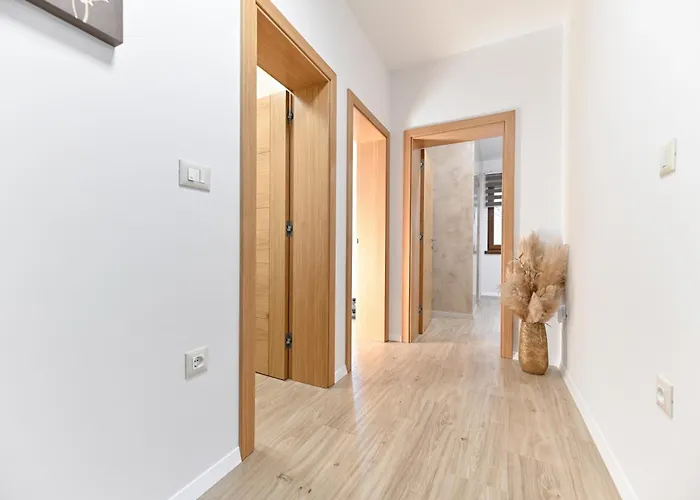 Апартаменты Tia