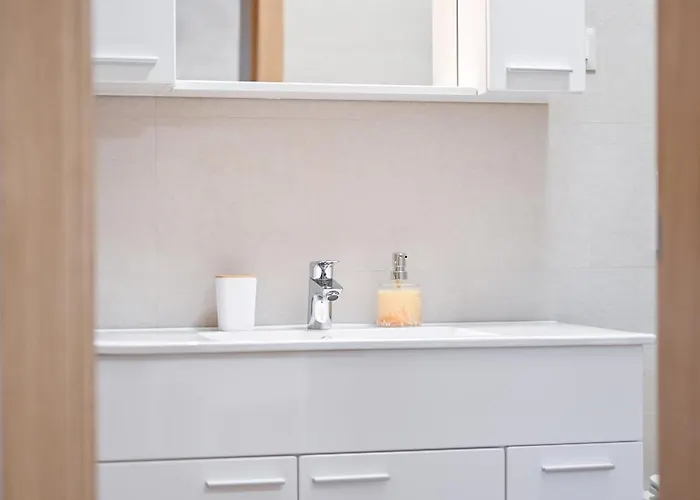 Апартаменты Tia *