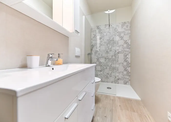 Tia Апартаменты *